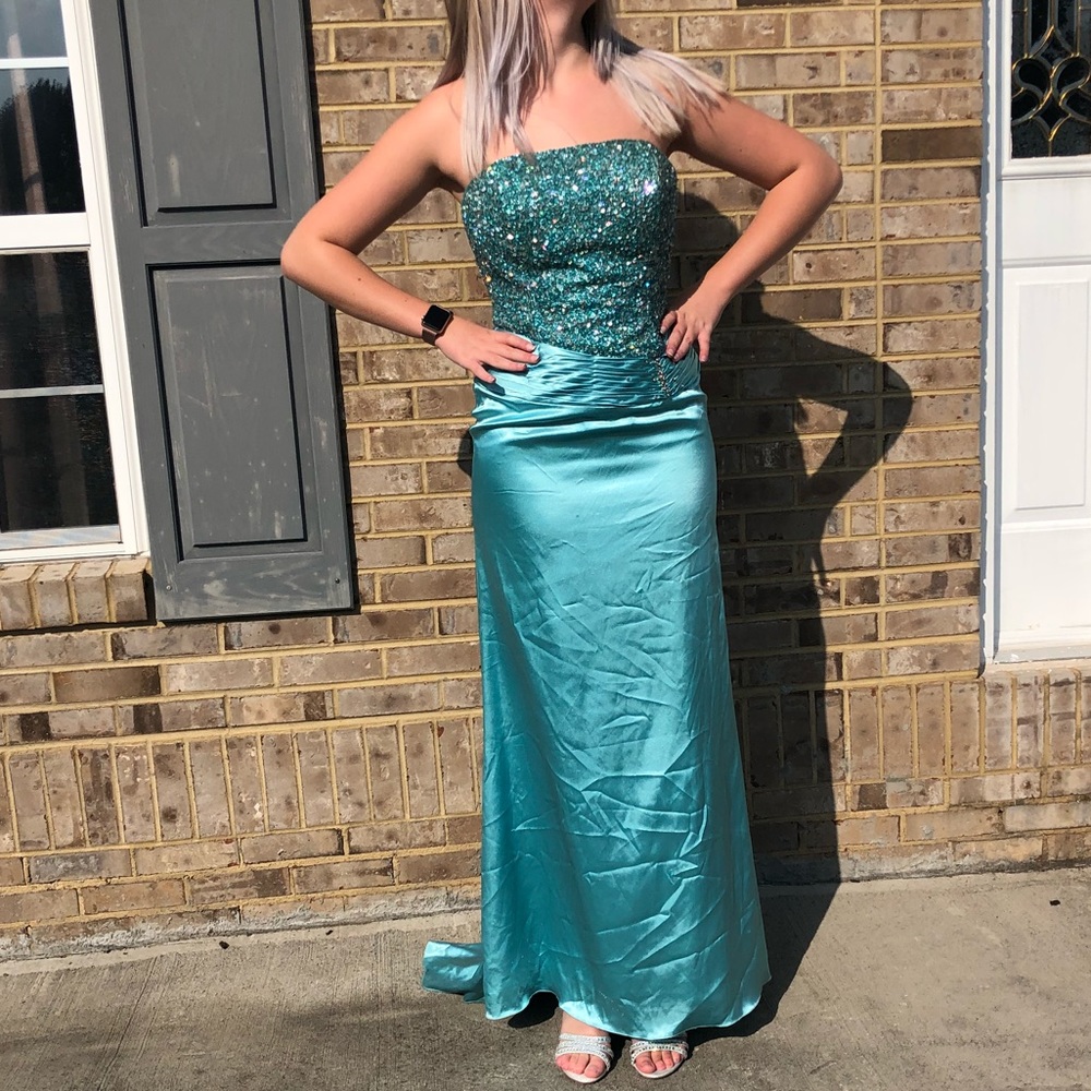 Light Blue Strapless Formal Dress